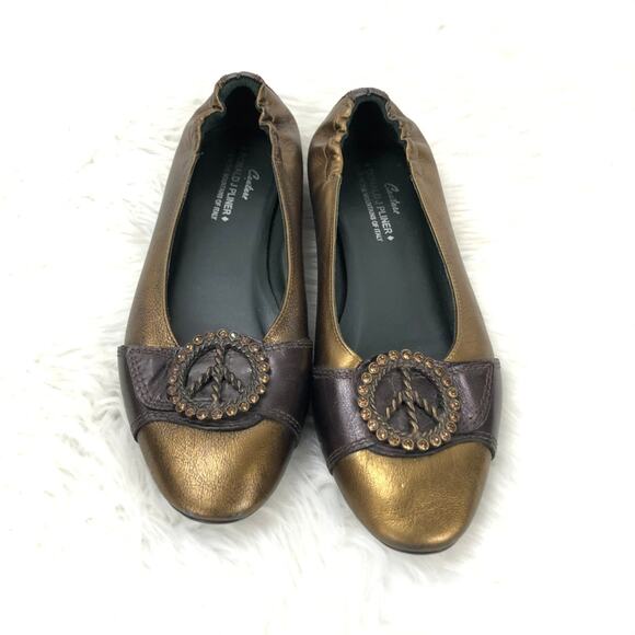 Donald J. Pliner 7.5 Womens Copper Haley Peace Sign Crystal Embellished Flats - Picture 2 of 8